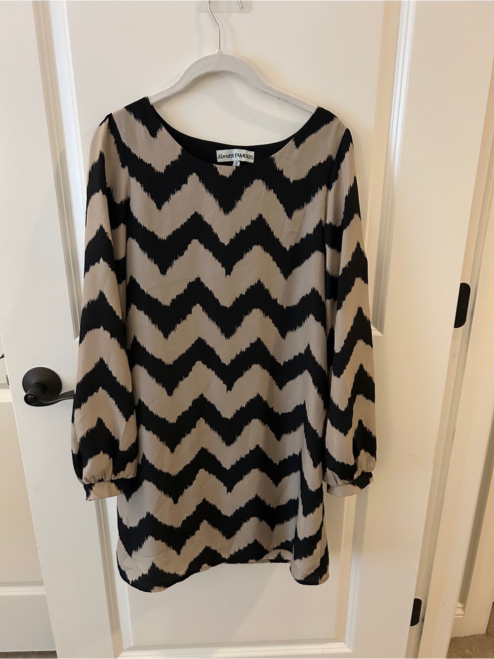 Almost Famous Black and Taupe Chevron Long Sleeve Shift Dress